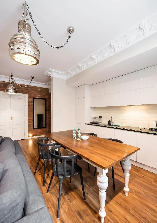 Praga Targowa Modern Apartment Varšava